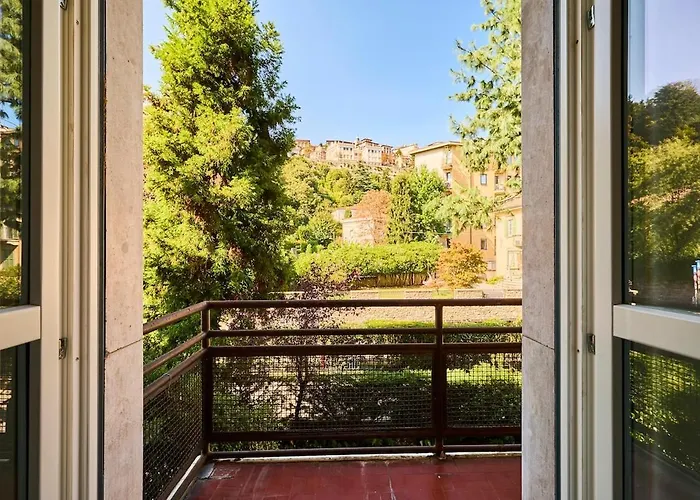 Apartment 100m Dalla Funicolare Di Citta Alta- 10 Ospiti