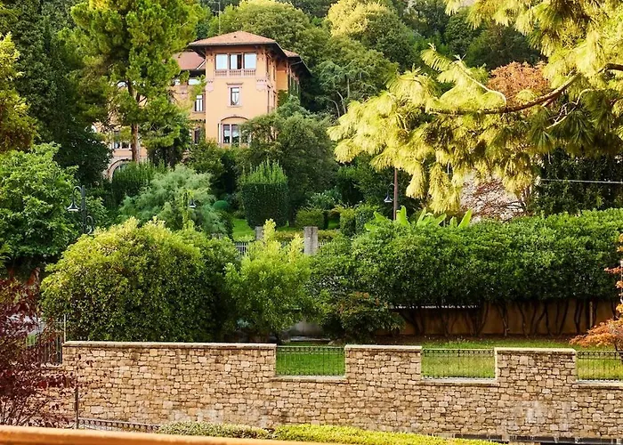 Apartment 100m Dalla Funicolare Di Citta Alta- 10 Ospiti *